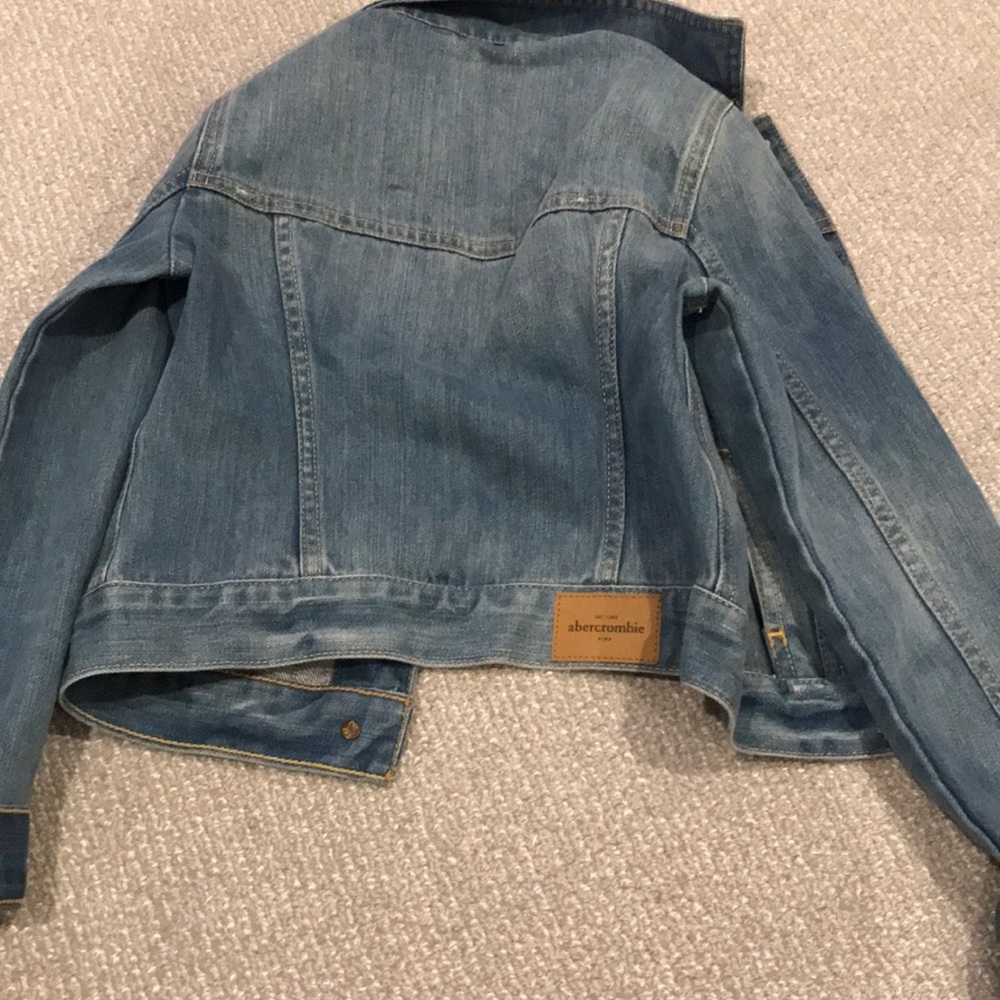 Jean jacket - Picture 3 of 3